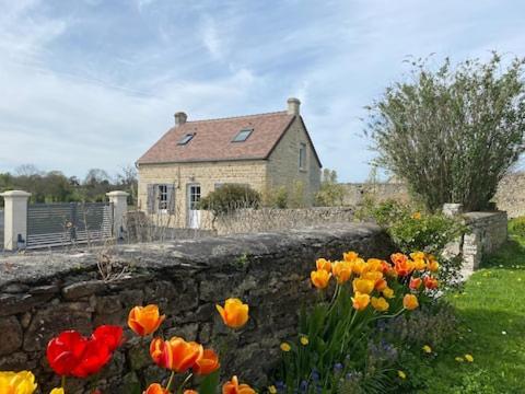 Jolie Maison Pour 4 A 6 Personnes Ellon エクステリア 写真